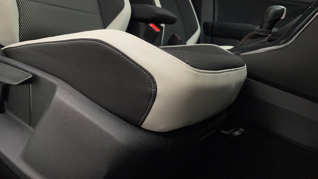 2020 Volkswagen T-roc 140tsi Sport, Automatic, 55145 km, Drivers Side Adjustment Panel