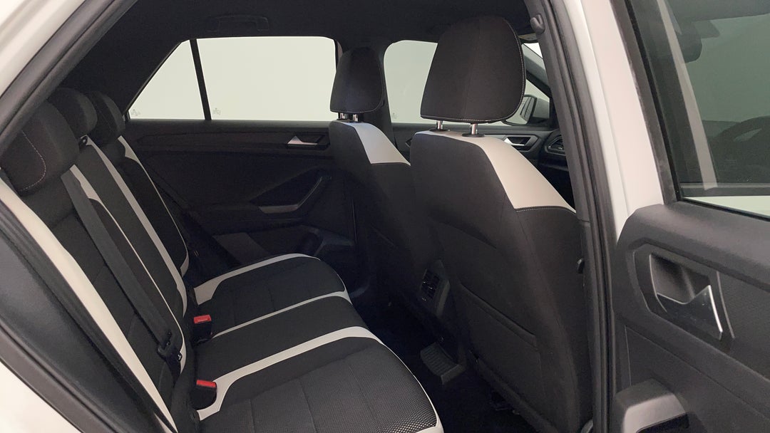 2020 Volkswagen T-roc 140tsi Sport, Automatic, 55145 km, Right Side Rear Door Cabin View