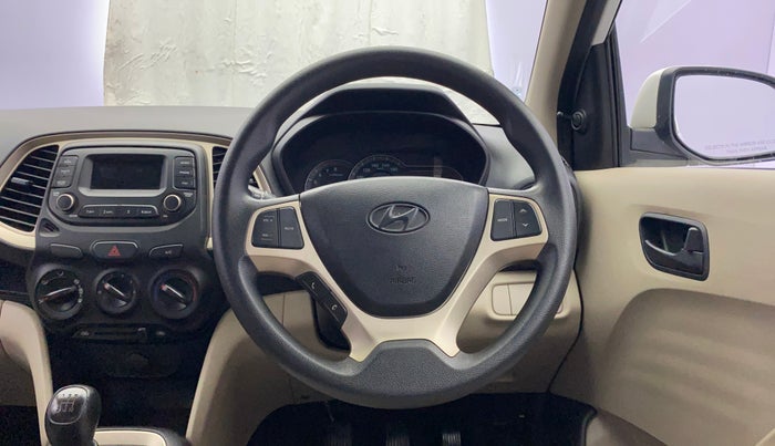 2020 Hyundai NEW SANTRO MAGNA, Petrol, Manual, 29,685 km, Steering Wheel Close Up