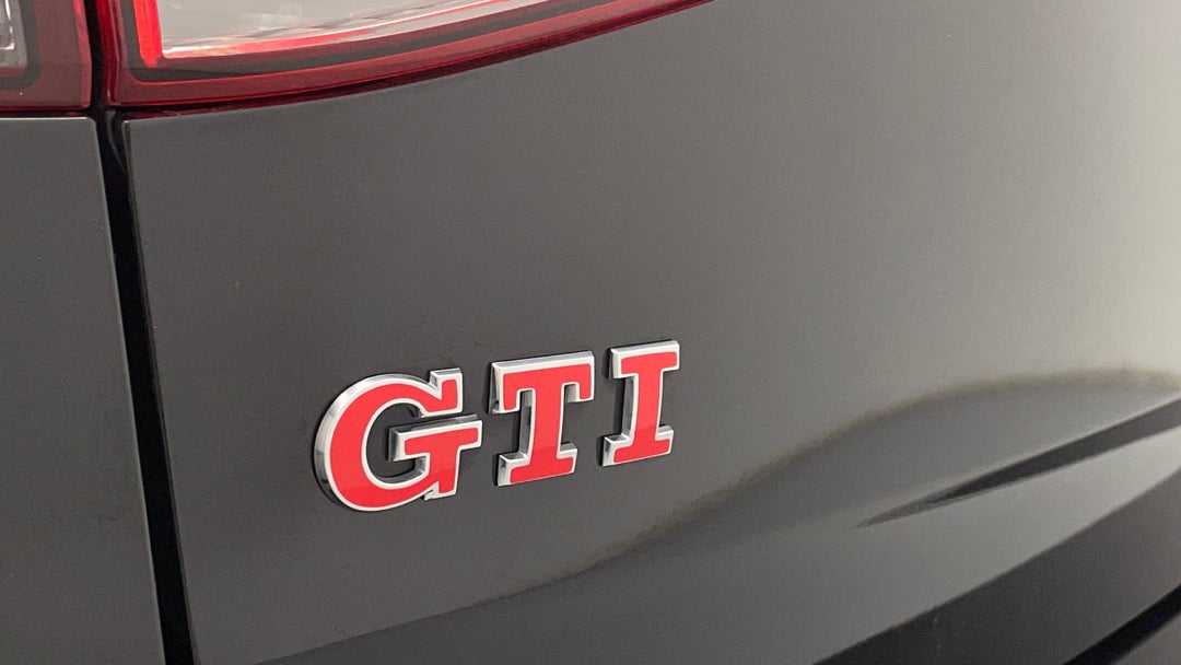 Badge (Boot Left Side)