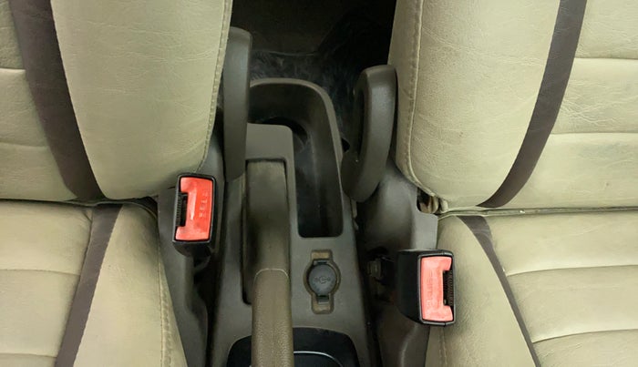 2011 Hyundai i10 SPORTZ 1.2, Petrol, Manual, 82,214 km, Driver Side Adjustment Panel