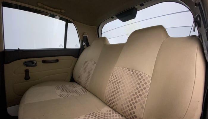 2010 Hyundai Santro Xing GL, Petrol, Manual, 46,734 km, Right Side Rear Door Cabin