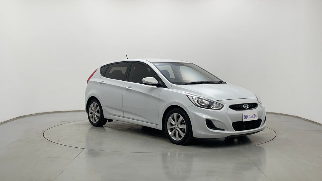 Right Front Diagonal (45- Degree) View