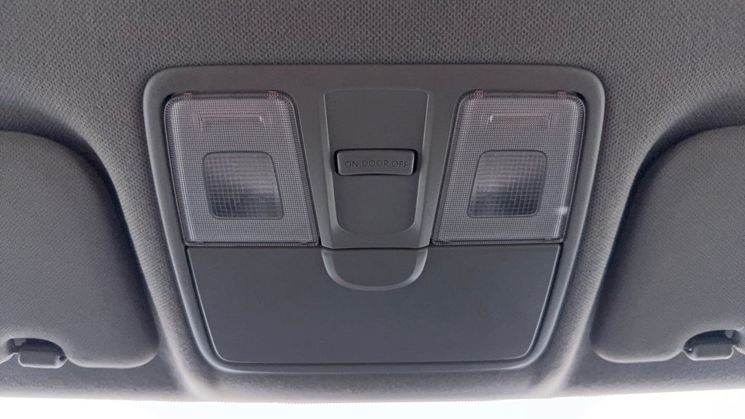 On-Roof Controls/Sunglass holder
