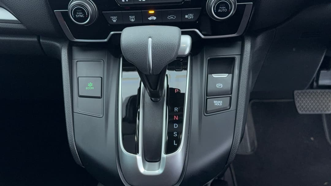 2020 Honda CR-V Vti X (2WD) 5 Seats, Automatic, 99147 km, Gear Lever 