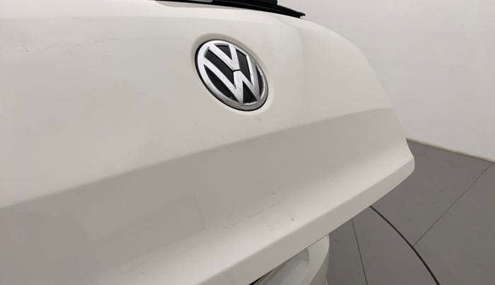 2018 Volkswagen Polo HIGHLINE PLUS 1.0 16 ALLOY, Petrol, Manual, 37,019 km, Dicky (Boot door) - Slightly dented