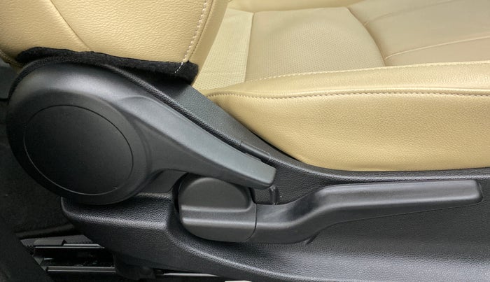 2022 Honda City ZX CVT, Petrol, Automatic, 6,562 km, Driver Side Adjustment Panel