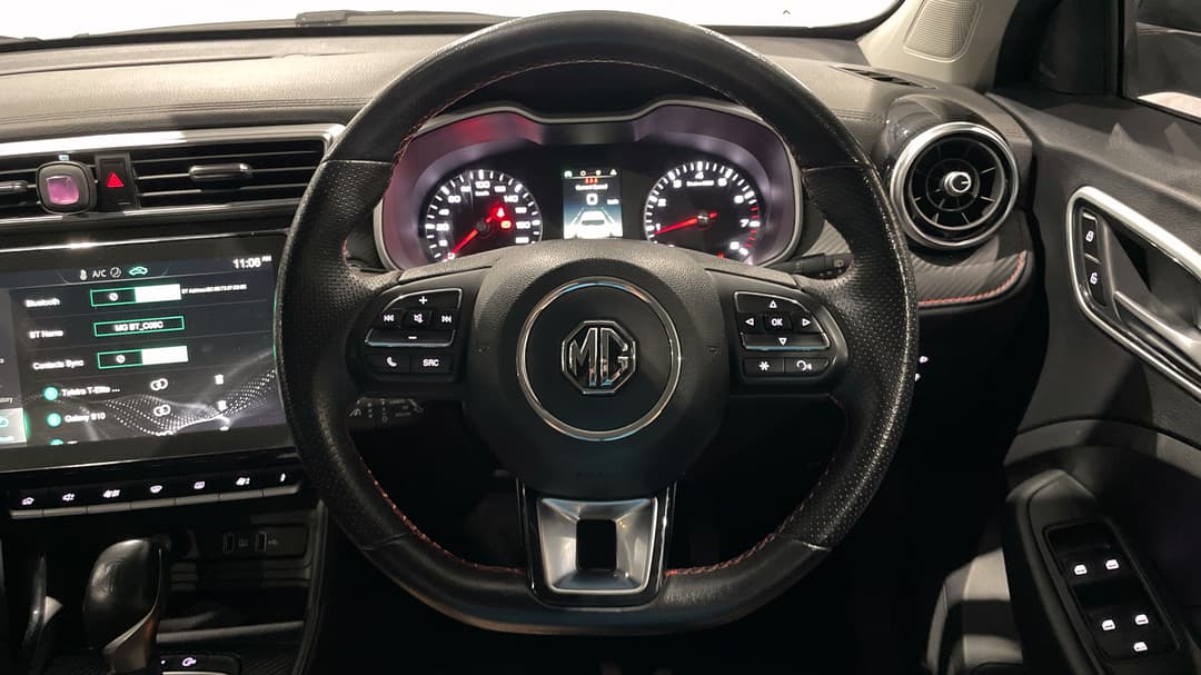 2022 MG Zst Vibe, Automatic, 77900 km, Steering Wheel Close-up