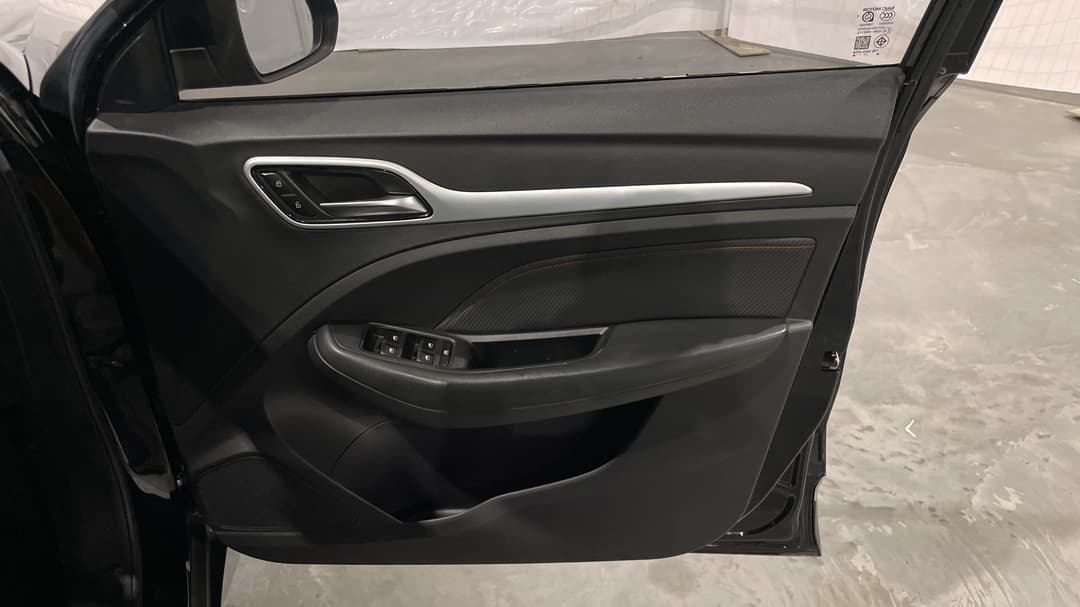 2022 MG Zst Vibe, Automatic, 77900 km, Speaker View