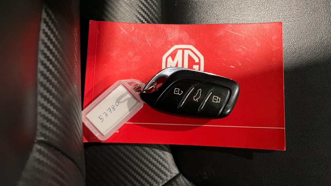 2022 MG Zst Vibe, Automatic, 77900 km, Key Close-up