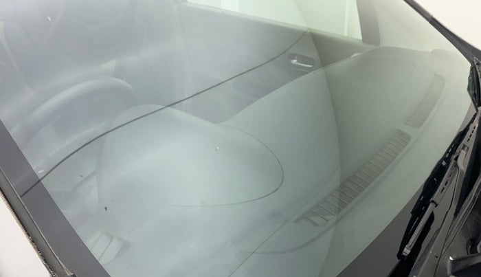 2015 Maruti Celerio ZXI, Petrol, Manual, 40,763 km, Front windshield - Minor spot on windshield