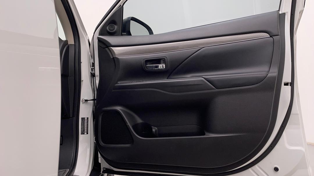 2019 Mitsubishi Outlander Exceed 7 Seat (awd), Automatic, 71473 km, Speaker View