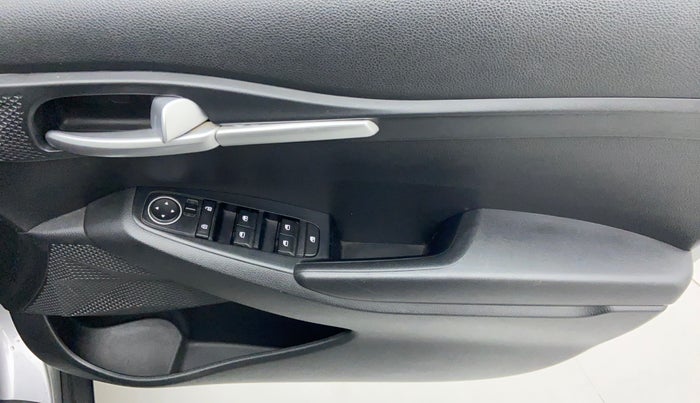 2019 KIA SELTOS HTK 1.5 PETROL, Petrol, Manual, 16,447 km, Driver Side Door Panels Control