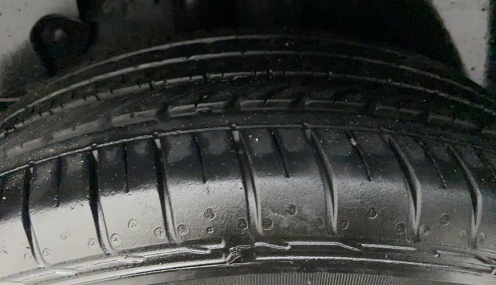 2019 KIA SELTOS HTK 1.5 PETROL, Petrol, Manual, 16,447 km, Right Rear Tyre Tread