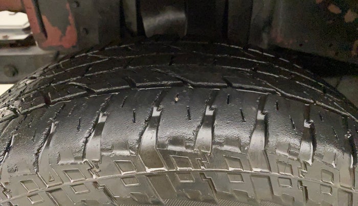 2014 Mahindra Thar CRDE 4X4 AC, Diesel, Manual, 27,874 km, Left Front Tyre Tread