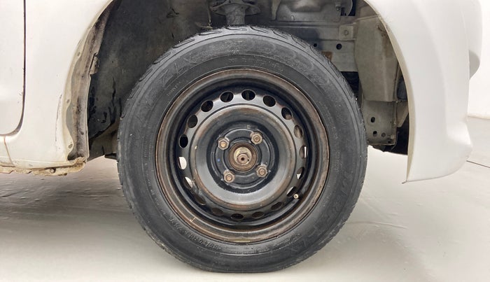 2016 Datsun Go T, Petrol, Manual, 1,14,499 km, Right Front Wheel