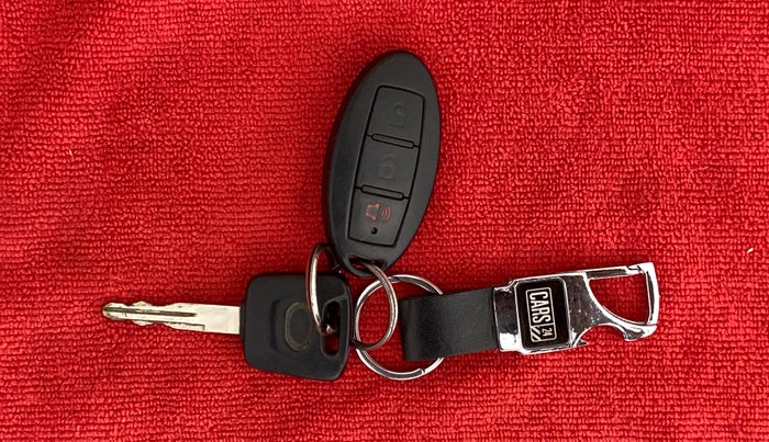 2016 Datsun Go T, Petrol, Manual, 1,14,499 km, Key Close Up