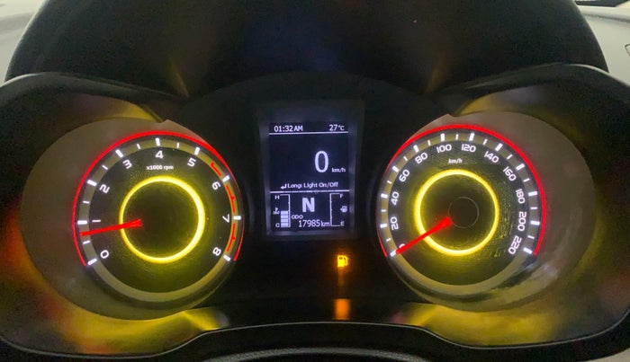 2021 Mahindra XUV300 W6 1.2 PETROL AMT, Petrol, Automatic, 17,985 km, Odometer Image