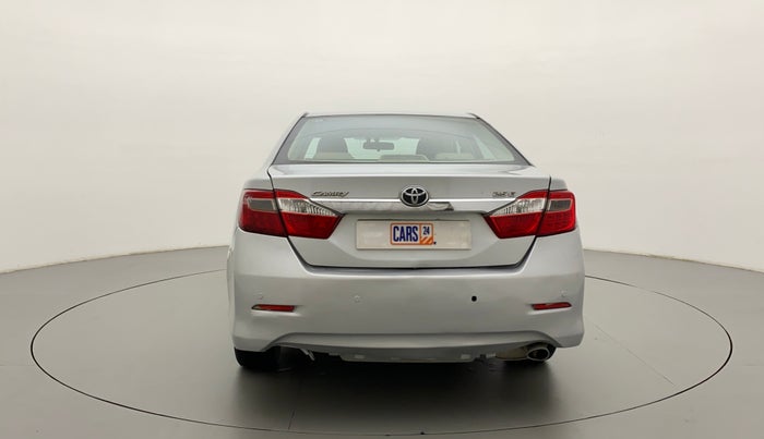 2012 Toyota Camry 2.5L AT, Petrol, Automatic, 1,10,975 km, Back/Rear