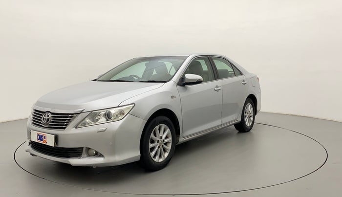 2012 Toyota Camry 2.5L AT, Petrol, Automatic, 1,10,975 km, Left Front Diagonal
