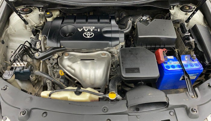 2012 Toyota Camry 2.5L AT, Petrol, Automatic, 1,10,975 km, Open Bonet