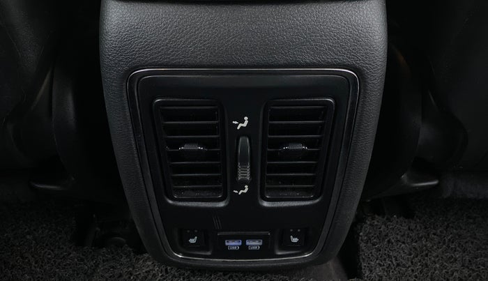 2016 Jeep GRAND CHEROKEE LIMITED DIESEL, Diesel, Automatic, 91,825 km, Rear AC Vents