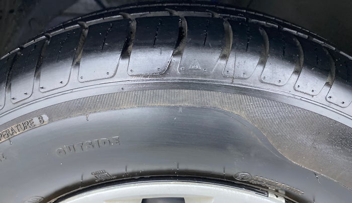 2019 Maruti Dzire VXI, Petrol, Manual, 5,788 km, Left Front Tyre Tread