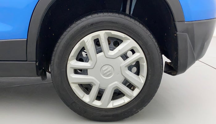 2016 Maruti Vitara Brezza VDI, Diesel, Manual, 76,077 km, Left Rear Wheel