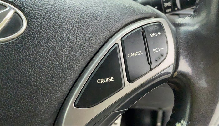 2015 Hyundai New Elantra SX 1.8 MT, Petrol, Manual, 93,946 km, Adaptive Cruise Control