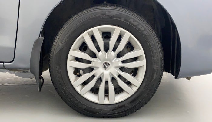 2014 Toyota Etios Liva D 4D GD, Diesel, Manual, 76,975 km, Right Front Wheel