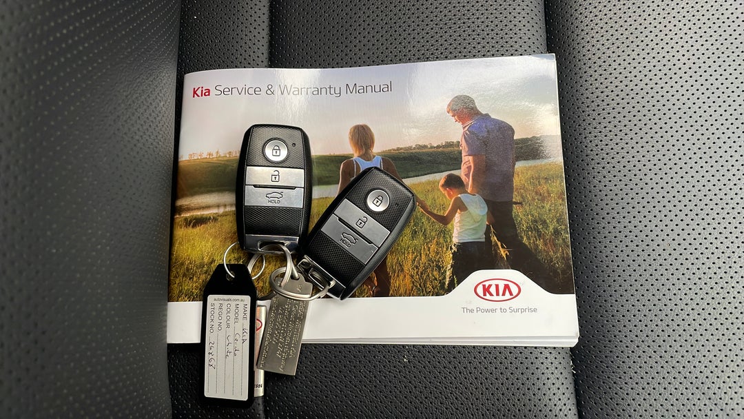 2017 Kia Cerato Sport + Nav, Automatic, 26021 km, Key Close-up