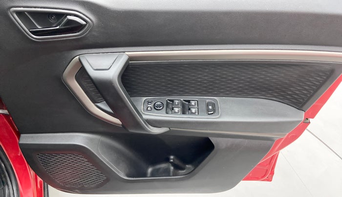 2021 Renault Kiger RXZ 1.0 TURBO MT, Petrol, Manual, 8,310 km, Driver Side Door Panels Control