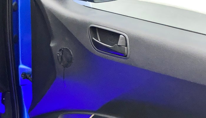 2018 Hyundai Grand i10 MAGNA 1.2 KAPPA VTVT, Petrol, Manual, 51,820 km, Driver-side door - Trim has minor damage