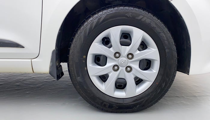 2016 Hyundai Elite i20 SPORTZ 1.2, Petrol, Manual, 30,830 km, Right Front Wheel
