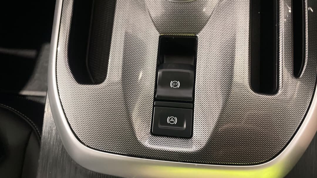 2022 GWM Haval Jolion Lux, Automatic, 37217 km, Handbrake