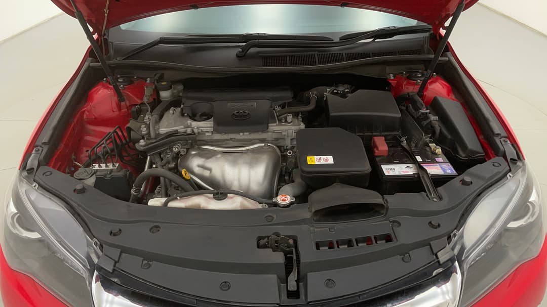 2017 Toyota Camry Rz S.e., Automatic, 111371 km, Open Bonnet (Engine)