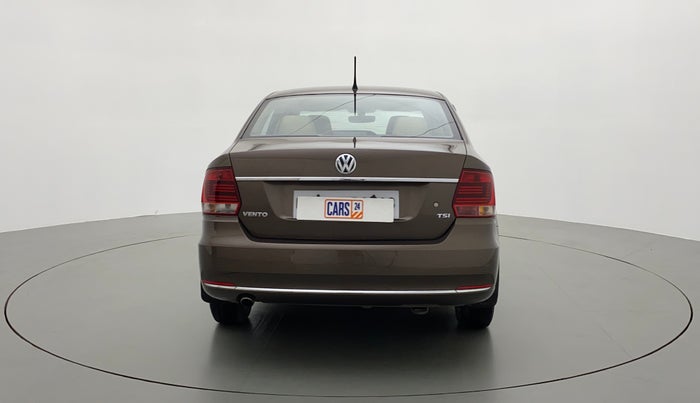 2016 Volkswagen Vento HIGHLINE PETROL AT, Petrol, Automatic, 87,911 km, Back/Rear