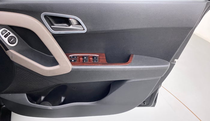 2018 Hyundai Creta 1.6 CRDI SX PLUS AUTO, Diesel, Automatic, 58,009 km, Driver Side Door Panels Control