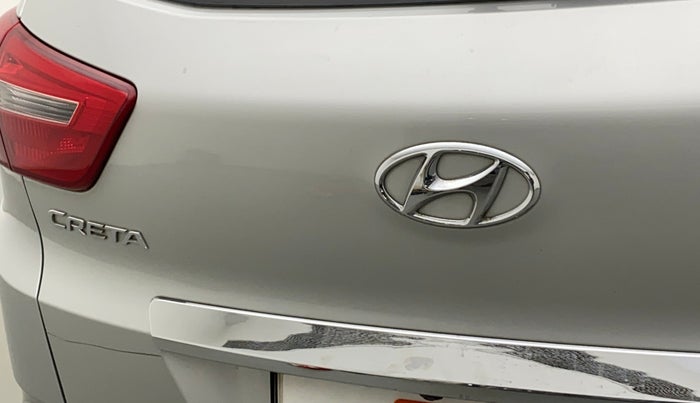 2018 Hyundai Creta SX PLUS 1.6 PETROL, Petrol, Manual, 28,287 km, Dicky (Boot door) - Minor scratches
