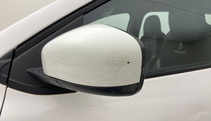2020 Renault TRIBER 1.0 RXL PETROL, Petrol, Manual, 23,625 km, Left rear-view mirror - Minor scratches