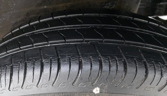 2019 Maruti S PRESSO VXI PLUS, Petrol, Manual, 22,080 km, Left Rear Tyre Tread