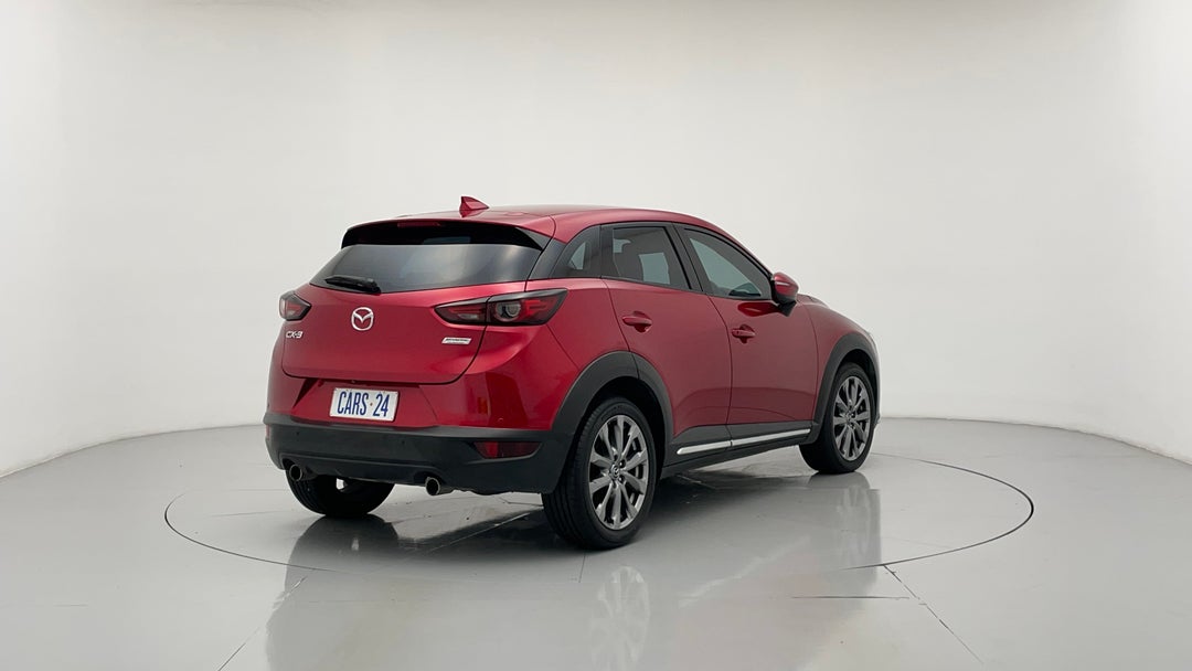 Right Back Diagonal (45- Degree) View