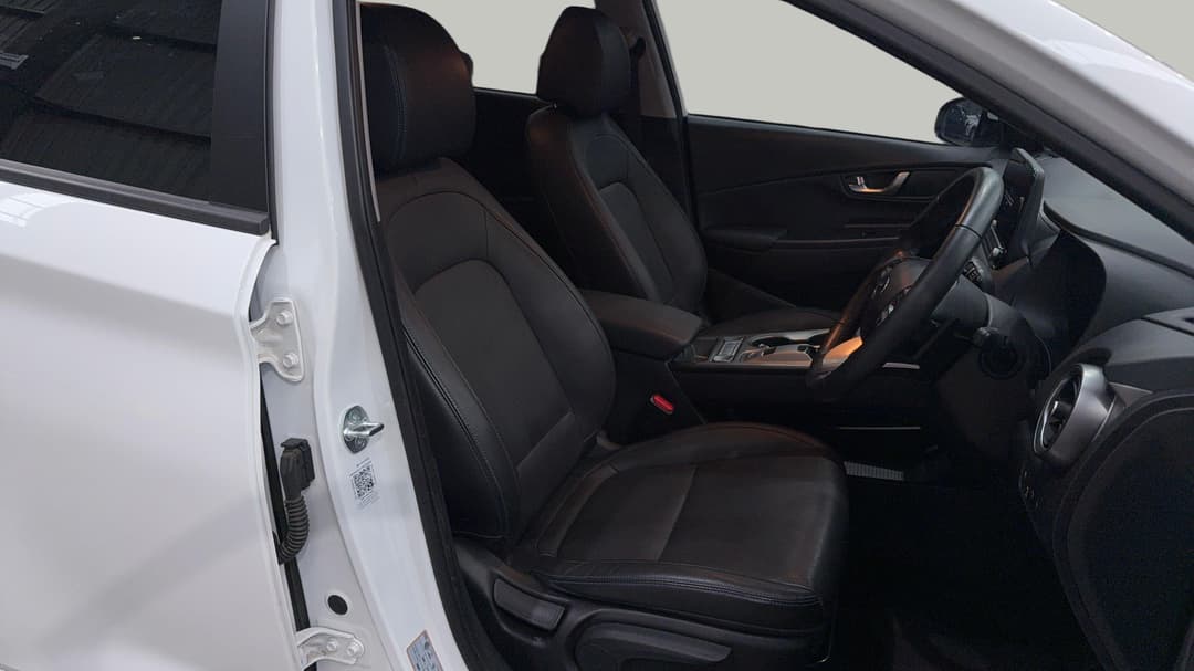 2023 Hyundai Kona Elite Electric Ext Range, Automatic, 21766 km, Right Side Front Door Cabin View