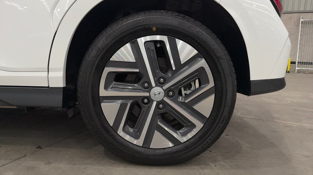 2023 Hyundai Kona Elite Electric Ext Range, Automatic, 21766 km, Left Rear Wheel
