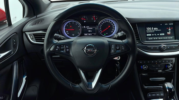 Opel Astra-Steering Wheel Close-up