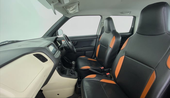 2019 Maruti New Wagon-R LXI CNG 1.0 L, CNG, Manual, 48,251 km, Right Side Front Door Cabin