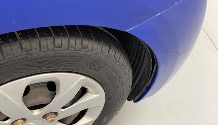 2014 Hyundai Eon MAGNA +, Petrol, Manual, 60,050 km, Right fender - Lining loose