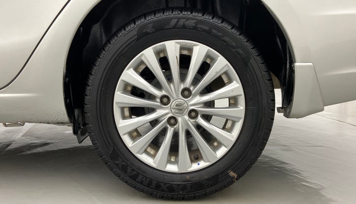 2015 Maruti Ciaz ZDI, Diesel, Manual, 62,245 km, Left Rear Wheel