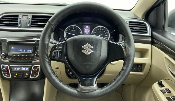 2015 Maruti Ciaz ZDI, Diesel, Manual, 62,245 km, Steering Wheel Close Up