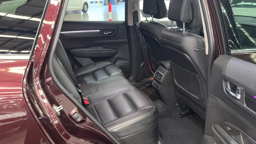 2023 Renault Koleos Zen (4x2), Automatic, 49521 km, Right Side Rear Door Cabin View